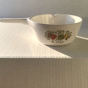 Corning Ware “Spice of Life” Lipped Saucepan P-89-B
